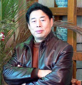 艺术家苗再新照片